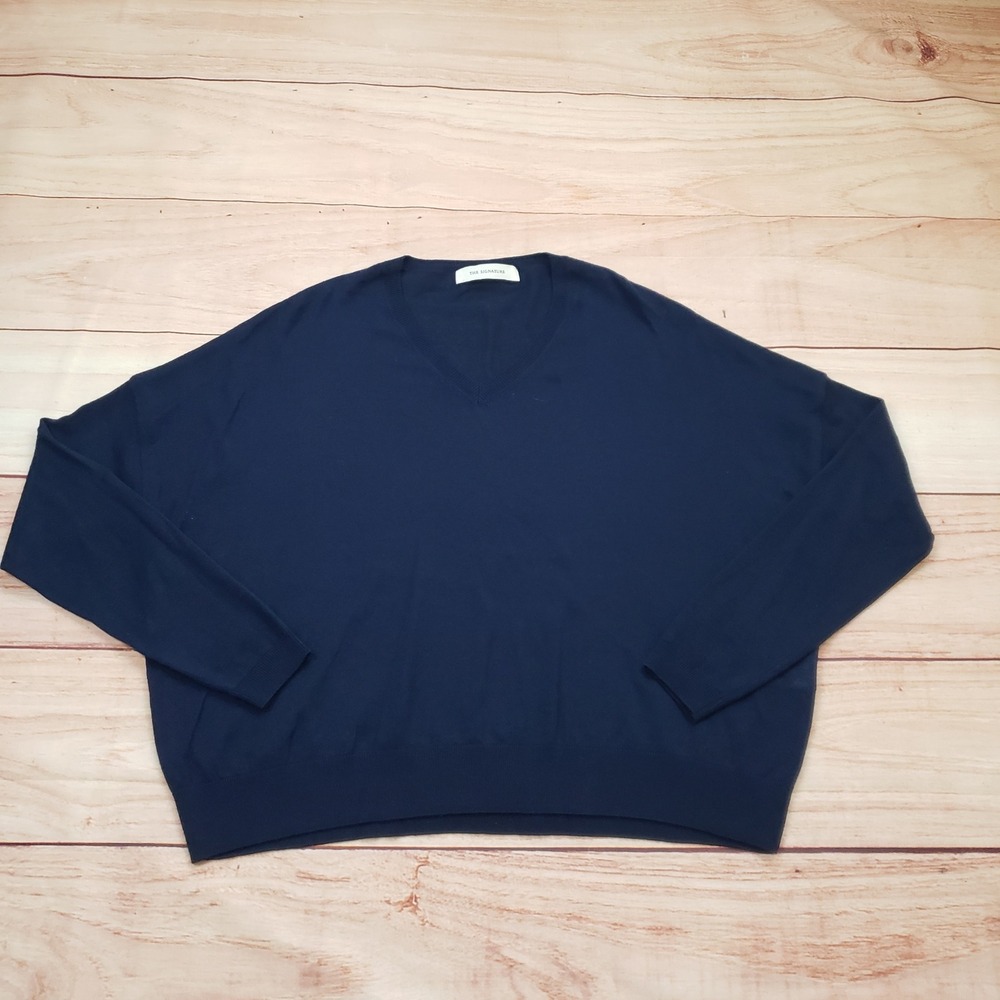 The Signature Sweater Womens Medium Blue Wool Blend V-Neck Knit Oversized